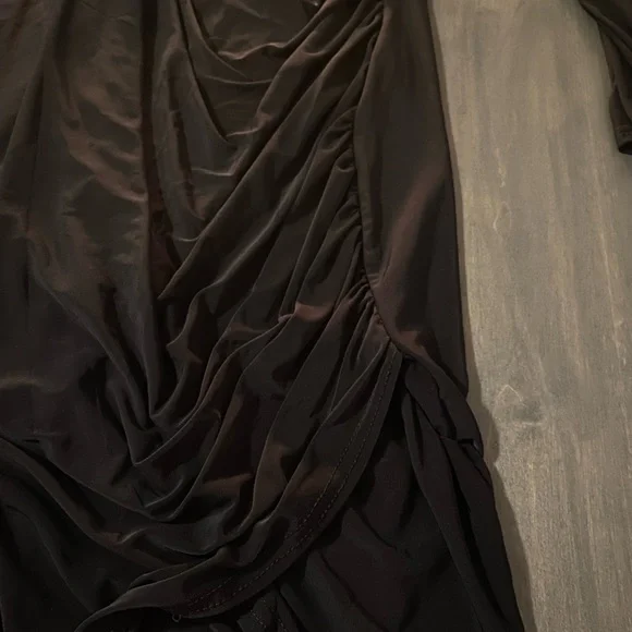 PRETTY LITTLE THING DRESS - Picture 3 of 6